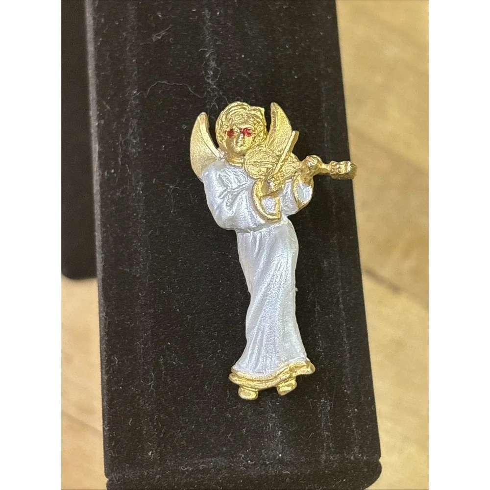 Vintage 1970s RR Roman Angel Violin Brooch Enamel Gold Tone Christmas Pin